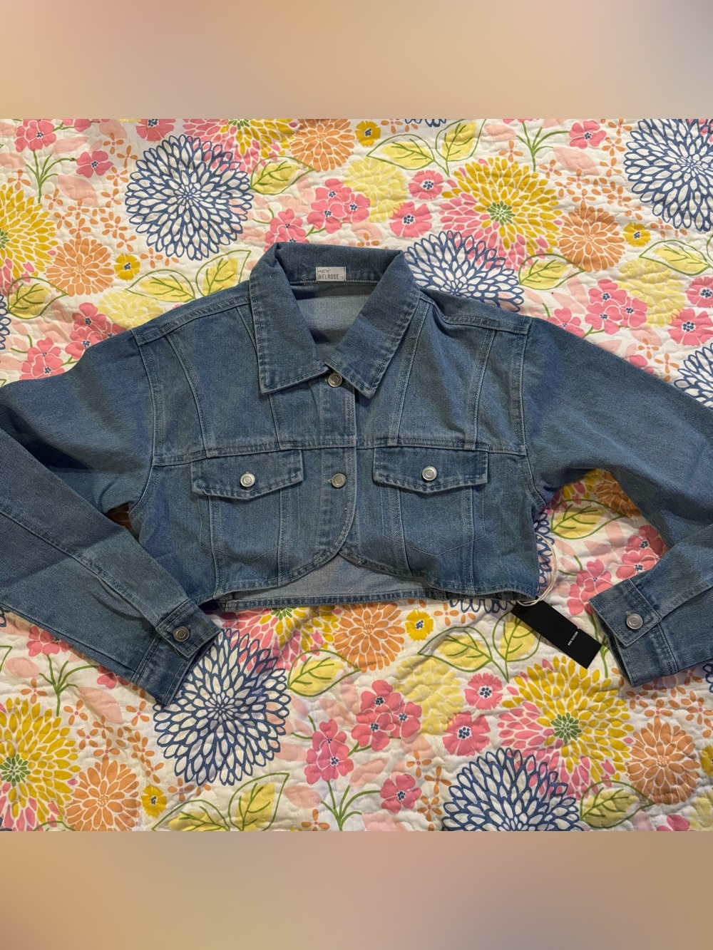 NWT Tilly’s small Cropped Denim Jacket Button Up Dropped Sleeves Unlined - Picture 1 of 3